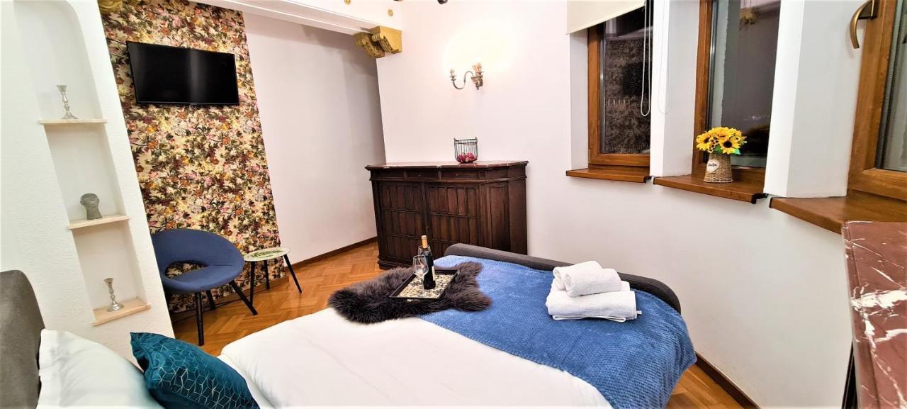 Central Arghezi University Square Apartment Bucureşti Exterior foto
